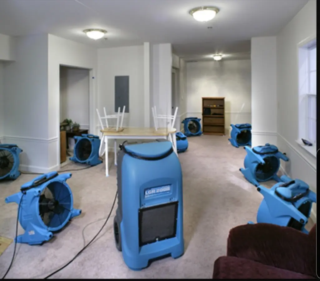 Air movers and dehumidifier setup for Water Extraction & Removal in Sandy